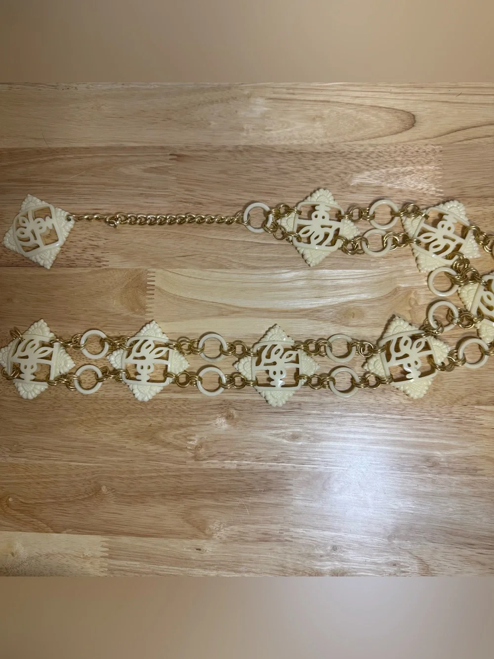 Vtg Ivory Carved Womens Gold Tone Chain Belt Coastal Regency Boho Old Money